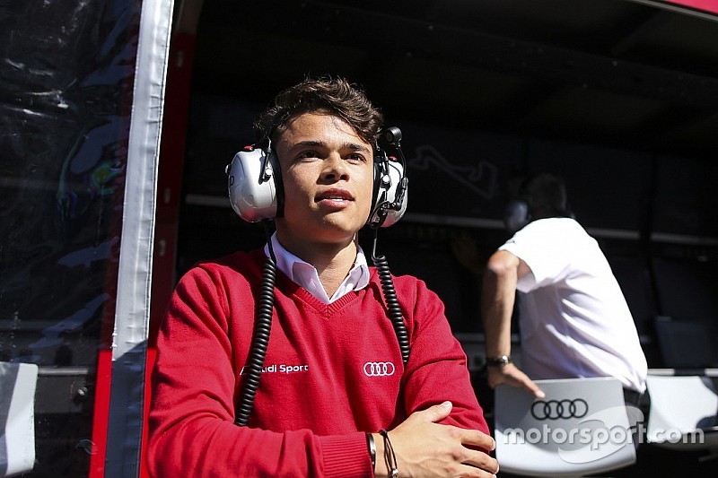 DTM-Nachwuchs gesucht: De Vries und Habsburg testen für Audi