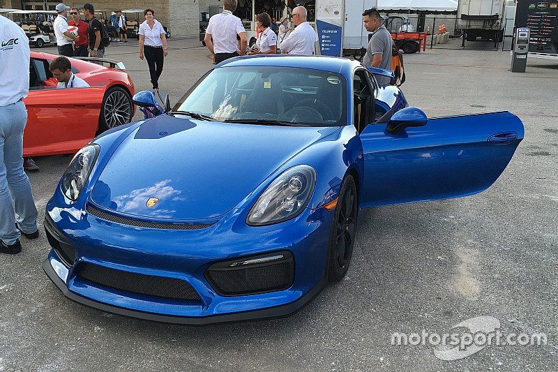 【動画】マルク・リーブのドライブで、ポルシェ・ケイマンGT4を体験