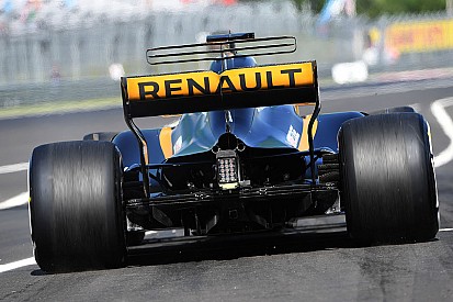 Video: ecco il fire up della Renault R.S.18 di Hulkenberg e Sainz!