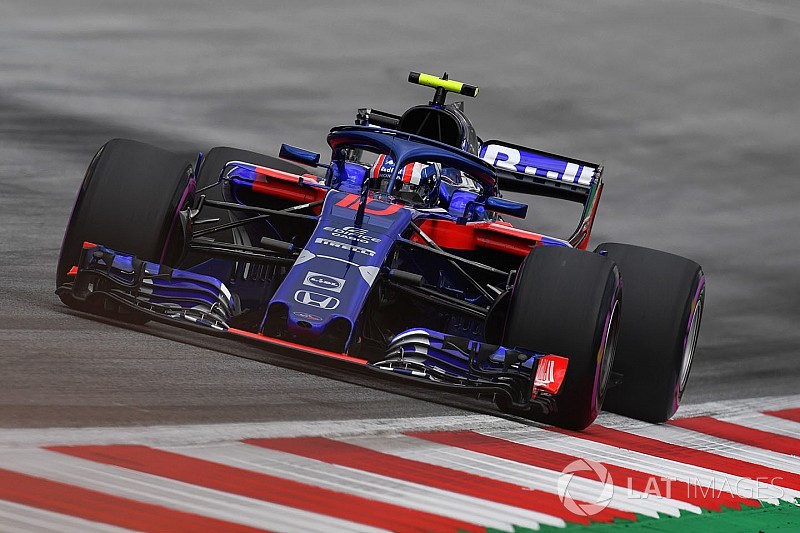 Gasly: Vandoorne hit left me in