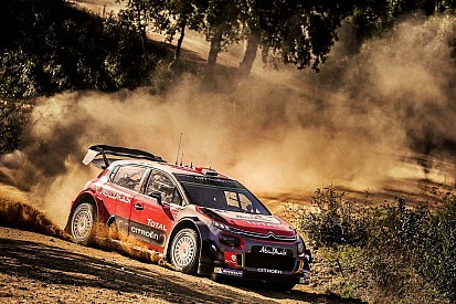 Photos - Sébastien Loeb teste la Citroën C3 WRC sur terre