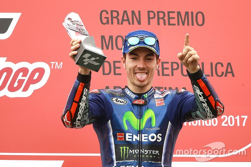 Viñales: “La diferencia con Márquez es grande, pero solo es la segunda carrera”