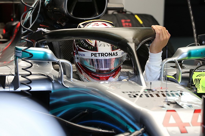 Zege Hamilton in gevaar: stewards onderzoeken pitincident