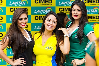 Grid Girls brilham antes de etapa da Stock Car em Goiânia