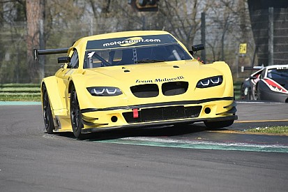 La Mitjet Supertourisme in pista ad Imola con le gomme Pirelli