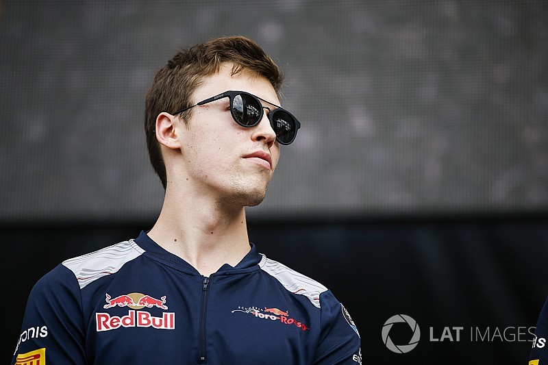 F1 pilotları Kvyat'ın koltuğunu kaybetmesine üzülmüş