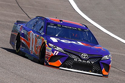 Hamlin leads Earnhardt in second practice, Truex scrapes the wall