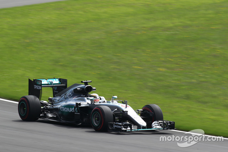 Lewis Hamilton, Mercedes AMG F1 W07 Hybrid