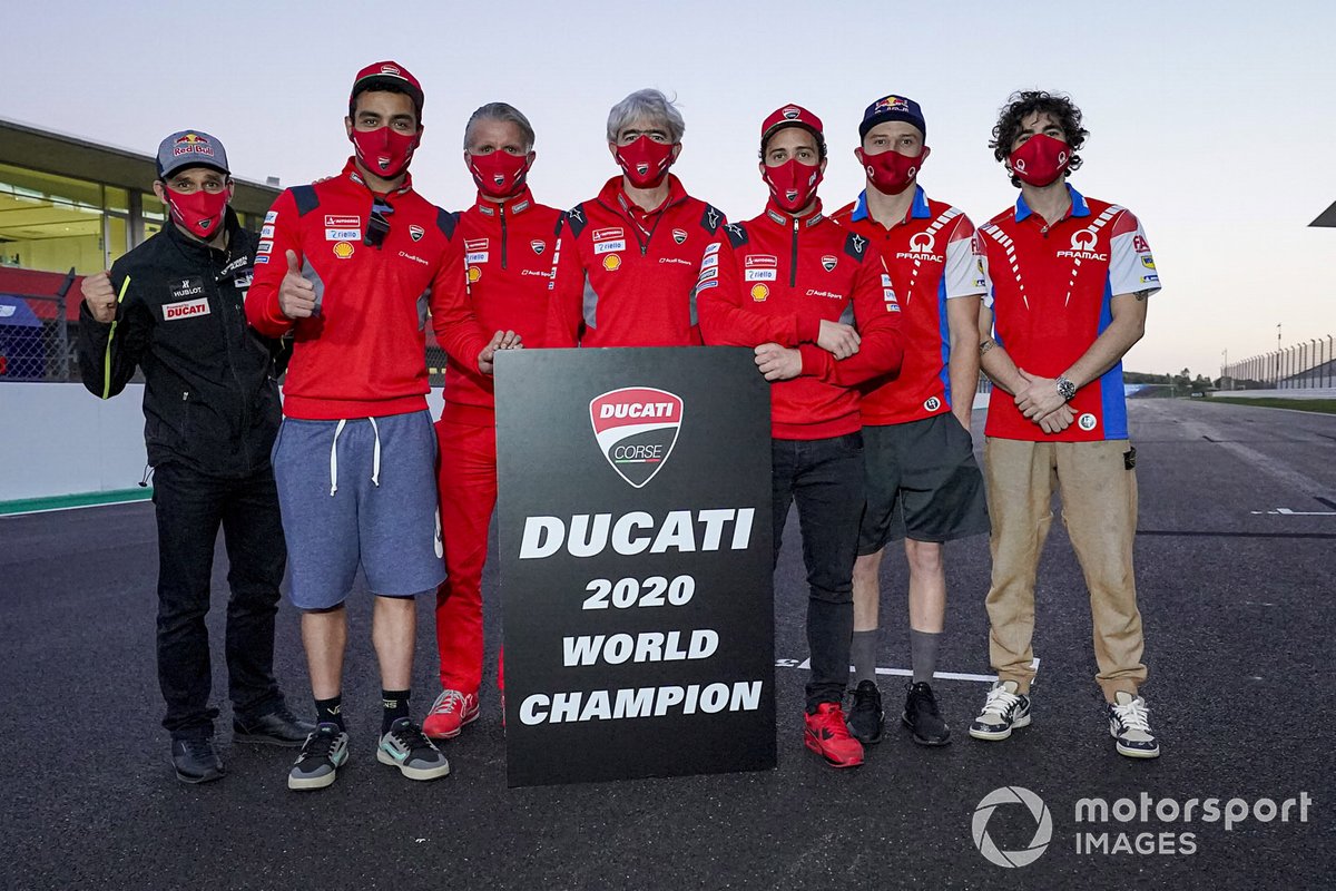 Ducati Team Constructors' World Champion group photo with Luigi Dall'Igna, General Manager of Ducati Corse, Johann Zarco, Avintia Racing, Andrea Dovizioso, Ducati Team, Danilo Petrucci, Ducati Team, Jack Miller, Pramac Racing, Francesco Bagnaia, Pramac Racing
