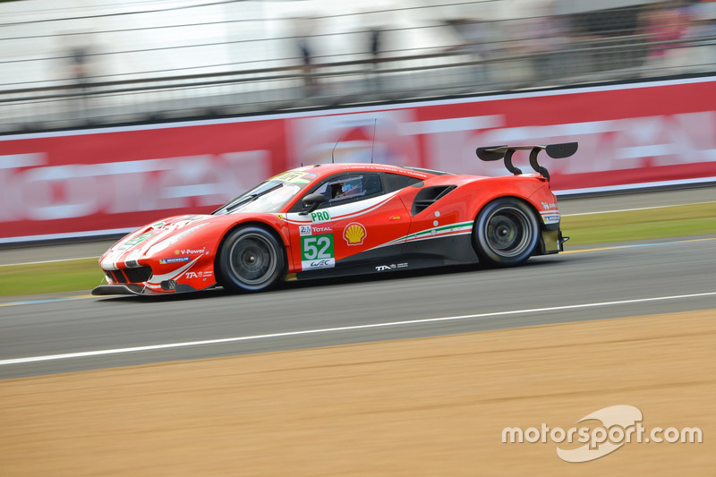 №52 Ferrari 488 GTE EVO