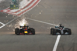 Макс Ферстаппен, Red Bull Racing RB14, Льюіс Хемілтон, Mercedes-AMG F1 W09 EQ Power+