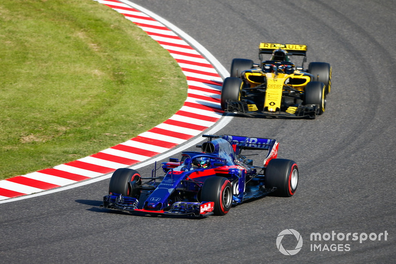 Брендон Хартли, Toro Rosso STR13 и Карлос Сайнс, Renault Sport F1 Team R.S. 18