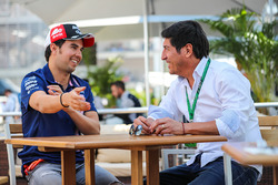 Sergio Perez, Sahara Force India ve Ivan Zamorano, Futbolcu