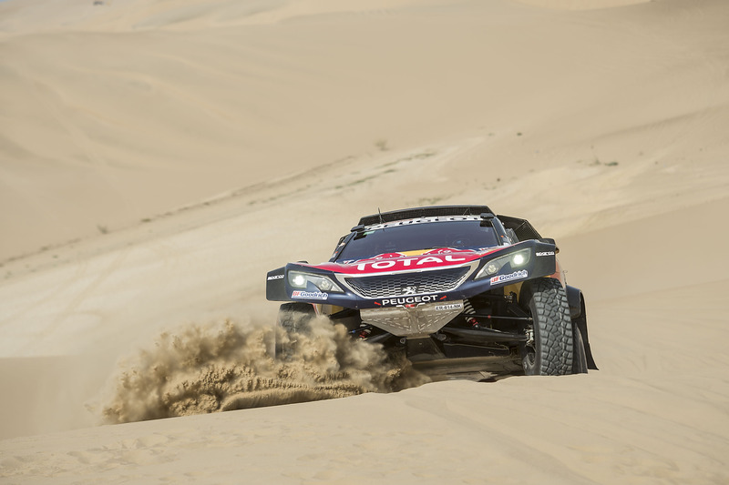 #303 Peugeot Sport Peugeot 3008 DKR: Карлос Сайнс, Лукас Крус