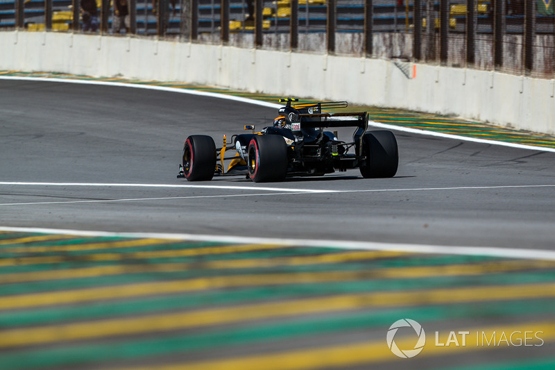 Carlos Sainz Jr., Renault Sport F1 Team RS17