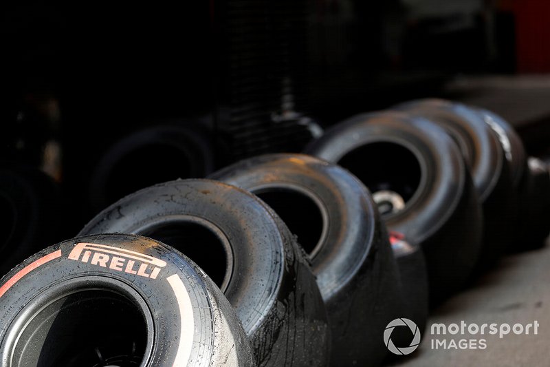 Pirelli gumik