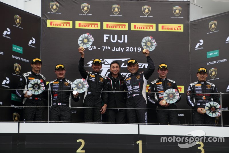 Race2表彰式