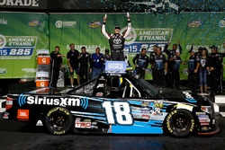 Sieger Kyle Busch, Kyle Busch Motorsports, Toyota