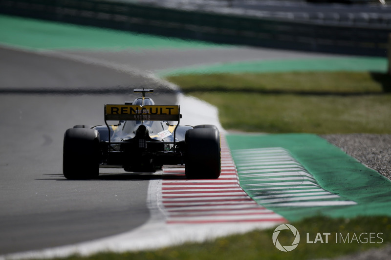 Карлос Сайнс, Renault Sport F1 Team R.S. 18