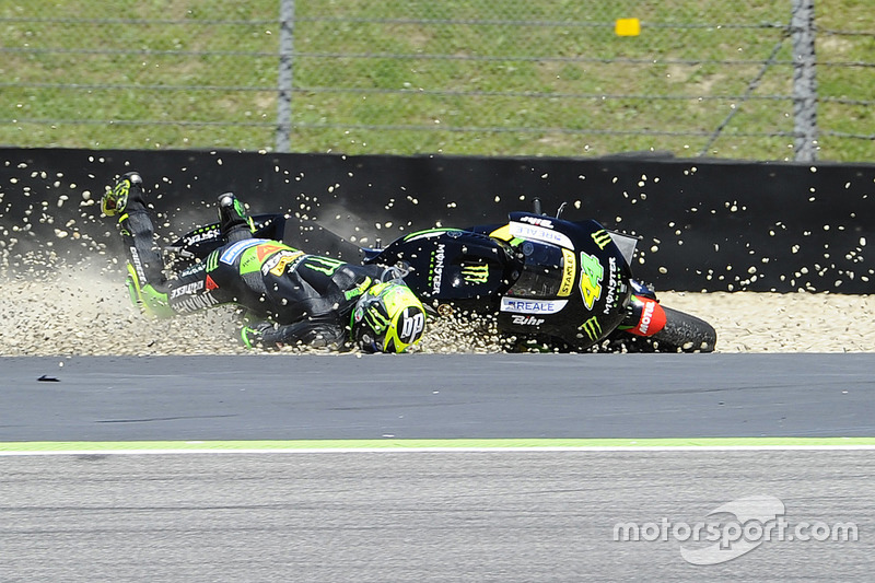 Пол Еспаргаро, Monster Yamaha Tech 3 широкий вхід та аварія
