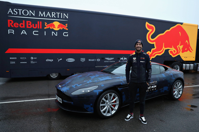 Daniel Ricciardo, Red Bull Racing con Aston Martin DB11