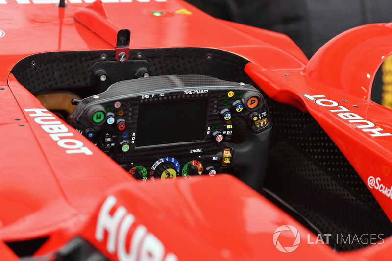 Ferrari SF70H direksiyon detay