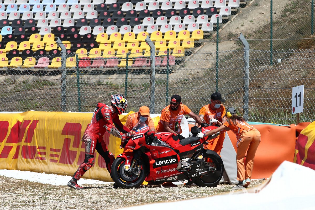 Jack Miller, Ducati Team kecelakaan.