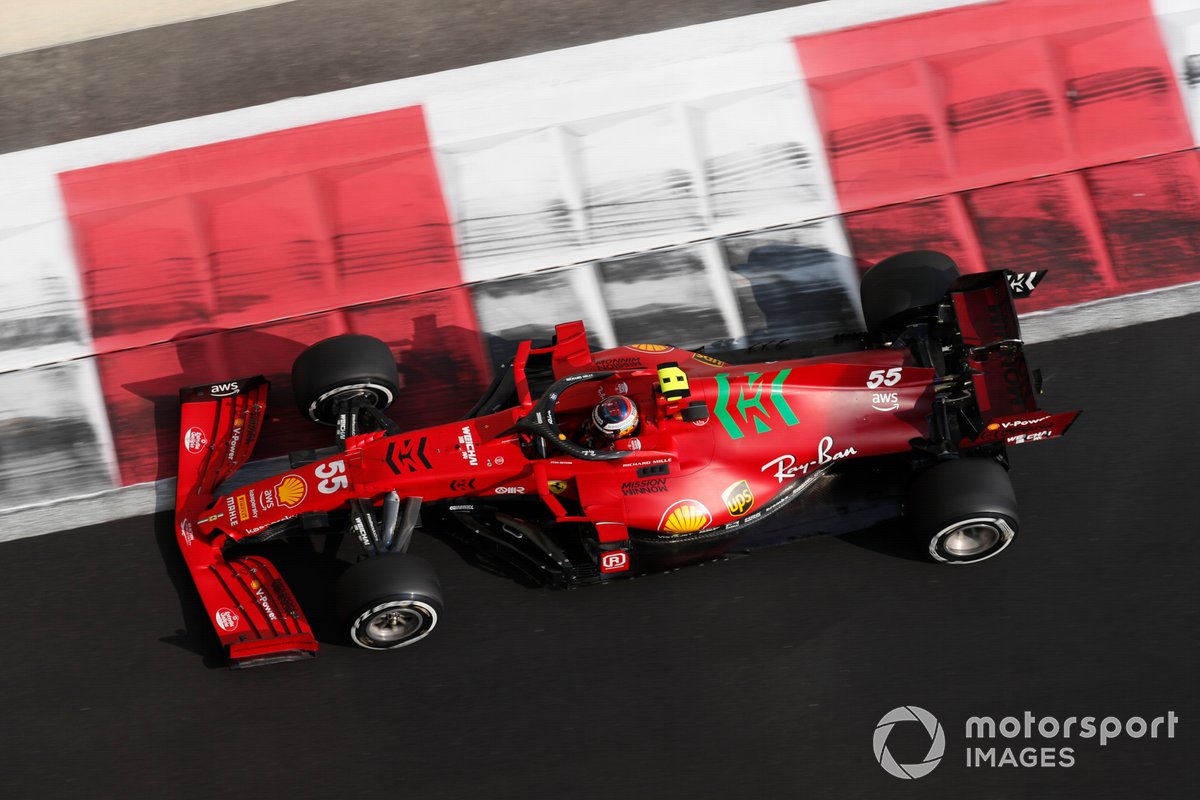Carlos Sainz Jr., Ferrari SF21