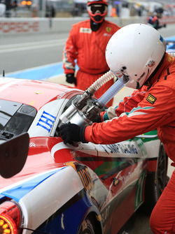 #71 AF Corse Ferrari 488 GTE: Davide Rigon, Sam Bird, Andrea Bertolini