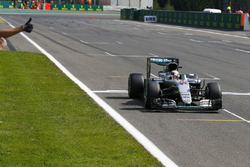 Переможець Ніко росберг, Mercedes AMG F1 W07 Hybrid