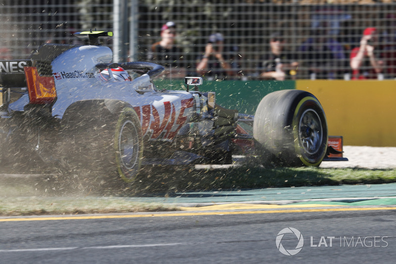 Вылет с трассы: Кевин Магнуссен, Haas F1 Team VF-18