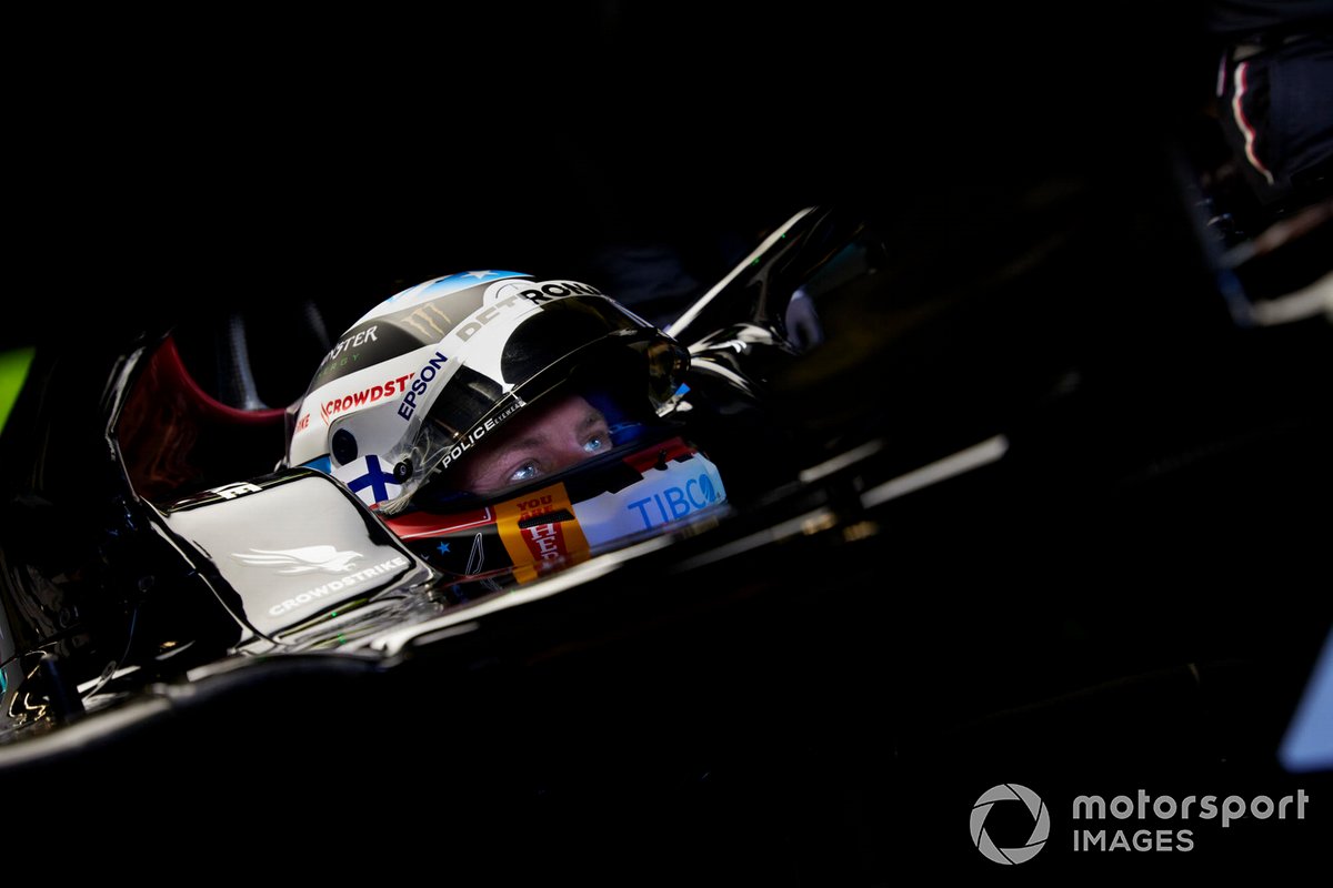 Bottas reconoce que el éxito no sería posible sin el equipo de apoyo en la fábrica.