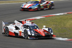 #5 Toyota Racing Toyota TS050 Hybrid: Anthony Davidson, Sébastien Buemi, Kazuki Nakajima