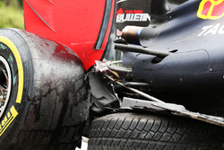 De Red Bull Racing RB12 van Max Verstappen, Red Bull Racing na crash