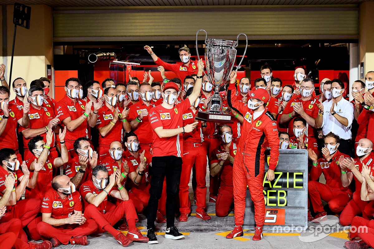 Sebastian Vettel menjadi mentor untuk Charles Leclerc di Ferrari