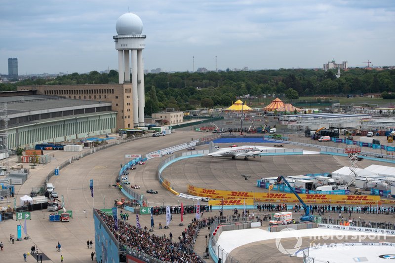Action around Berlin's Tempelhof Airport