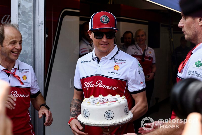 Kimi Raikkonen, Alfa Romeo Racing, llegó a aus 300 GP en Mónaco 2019.