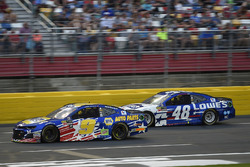 Chase Elliott, Hendrick Motorsports, Chevrolet Camaro NAPA AUTO PARTS Patriotic, Jimmie Johnson, Hendrick Motorsports, Chevrolet Camaro Lowe's Patriotic