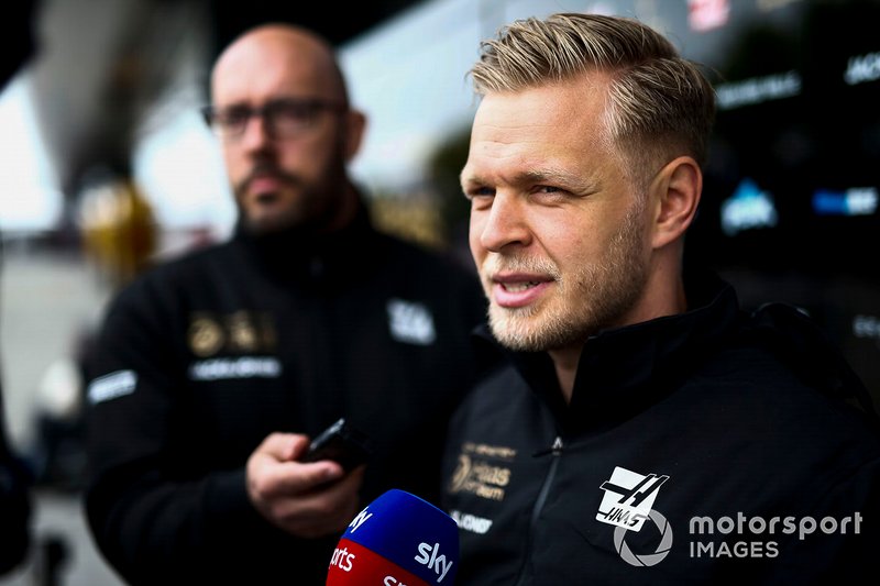 Kevin Magnussen, Haas F1, parle à la presse