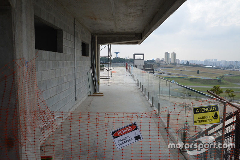 Obras en Interlagos