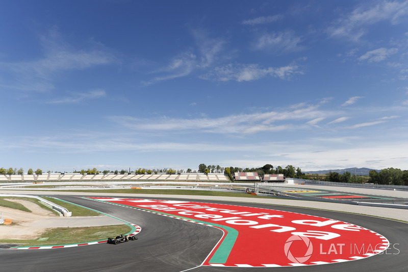 Карлос Сайнс, Renault Sport F1 Team R.S. 18