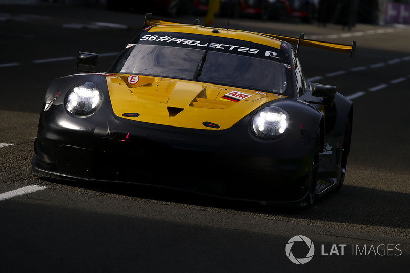 #56 Team Project 1 Porsche 911 RSR: Jorg Bergmeister, Patrick Lindsey, Egidio Perfetti, Nick Yelloly