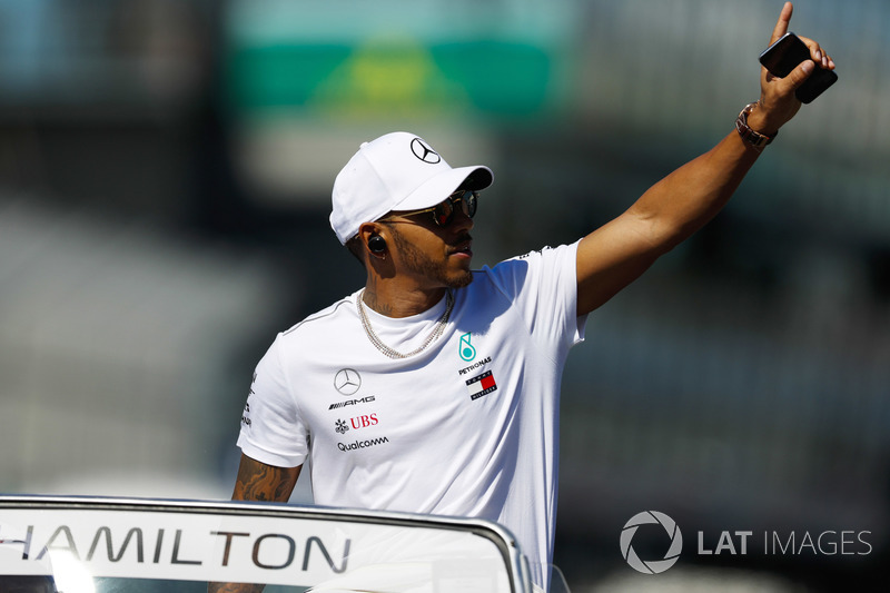 Lewis Hamilton, Mercedes AMG F1, pilotlar geçit töreninde
