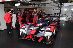 #7 Audi Sport Team Joest Audi R18: Marcel Fässler, Andre Lotterer