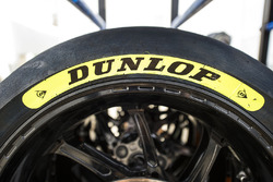Dunlop tyre grade colour markers