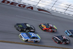 Ryan Blaney, Wood Brothers Racing Ford, Kurt Busch, Stewart-Haas Racing Ford