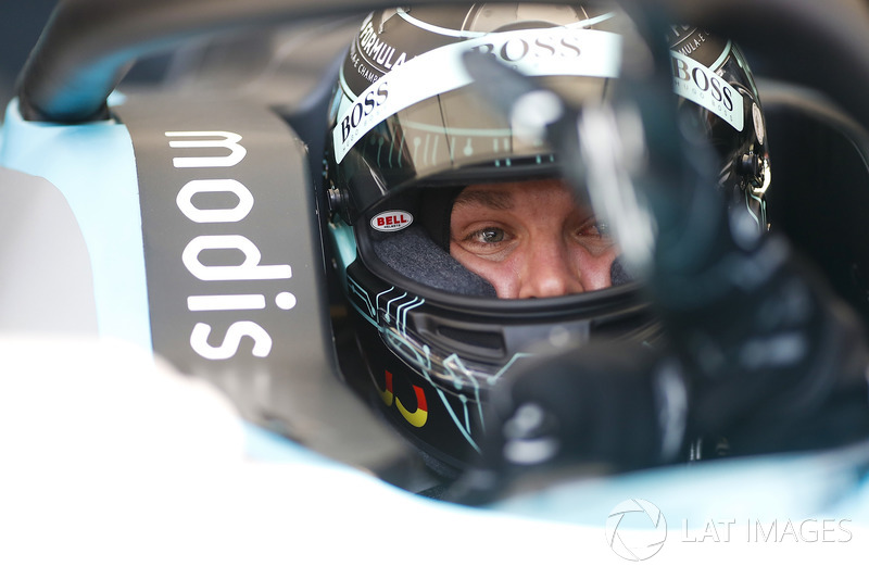 Nico Rosberg, Formula 1 World Champion, Formula E investor, drives the Formula E track car