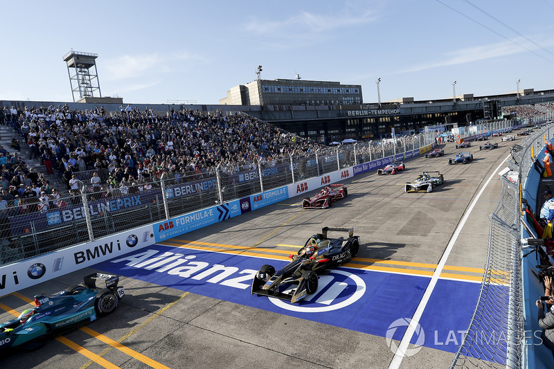 Oliver Turvey, NIO Formula E Team, Jean-Eric Vergne, Techeetah