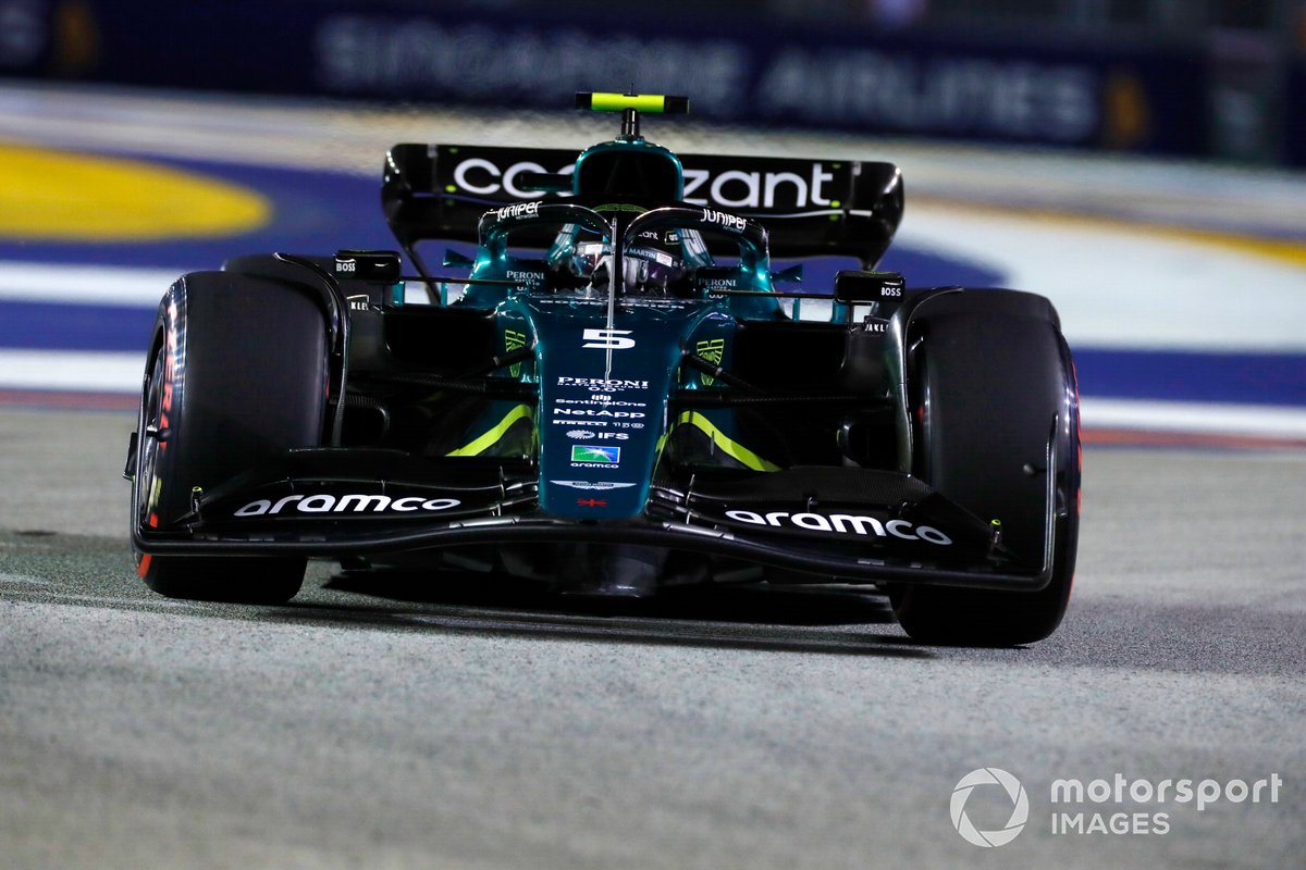 Sebastian Vettel, Aston Martin AMR22