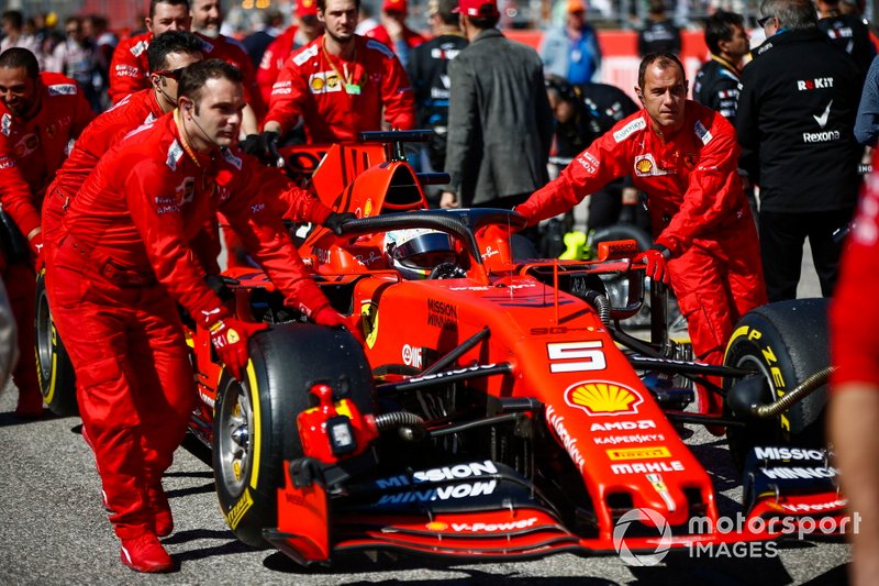 Sebastian Vettel, Ferrari, sur la grille